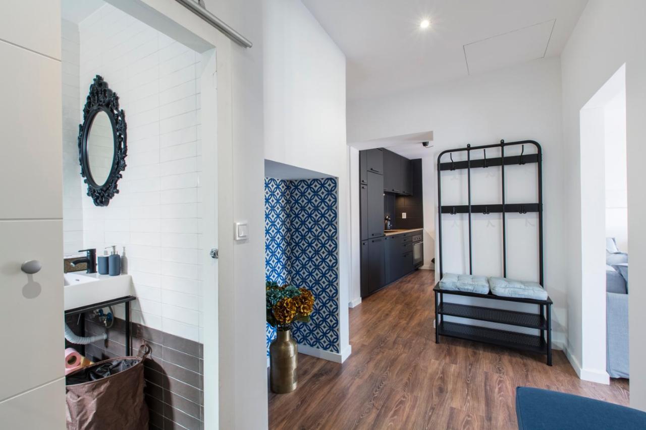 Amazing Downtown Apt With Small Balcony With View Over The Castle ลิสบอน ภายนอก รูปภาพ